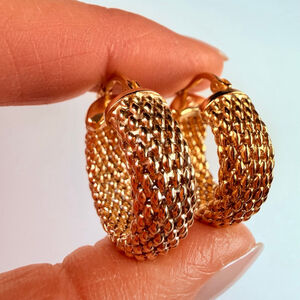 14K Solid Yellow Gold Fine Italian Mesh Huggie 14mm Hoop Vintage Earrings